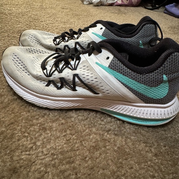 Nike Shoes - Nike Women’s Winflo 3